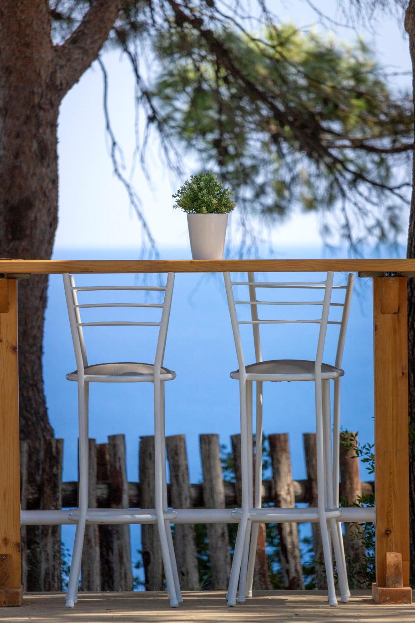 Evripidis Hotel Afytos Exterior photo